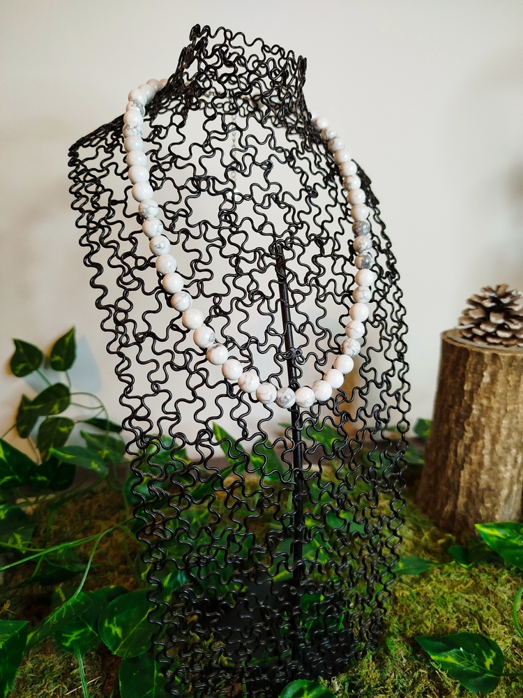Collier pierres naturelles Howlite 8mm