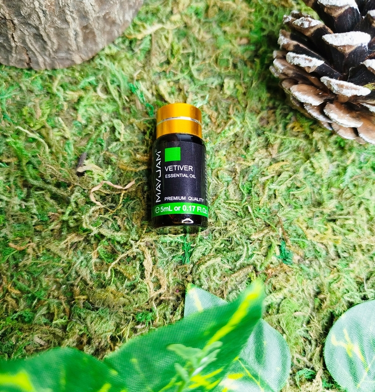 Huile essentielle de vétiver 5 ml – qualité premium