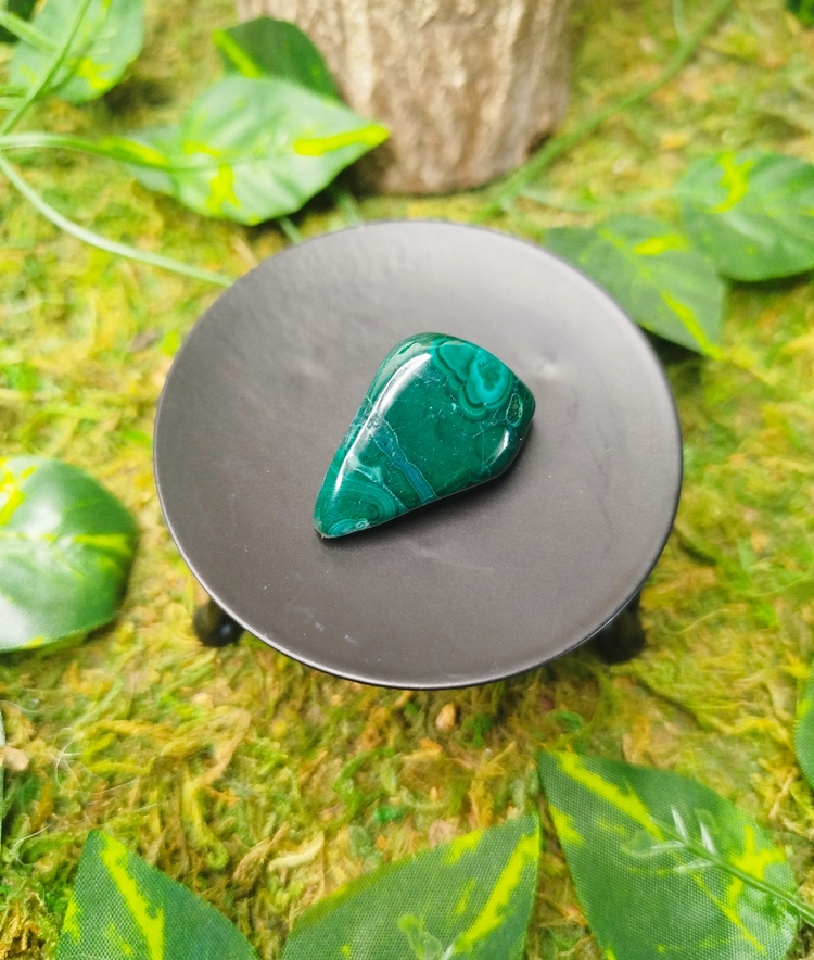 Pierre roulée en malachite naturelle pour lithothérapie