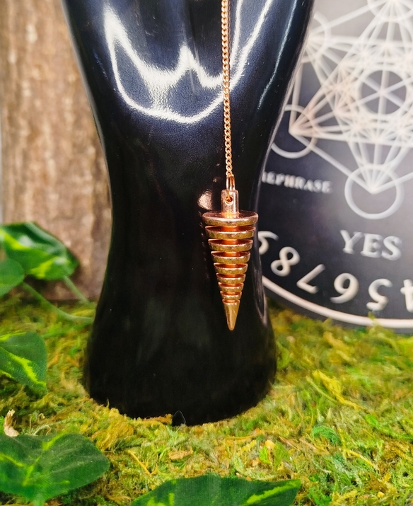 Pendule divination rose gold tornade radiesthésie